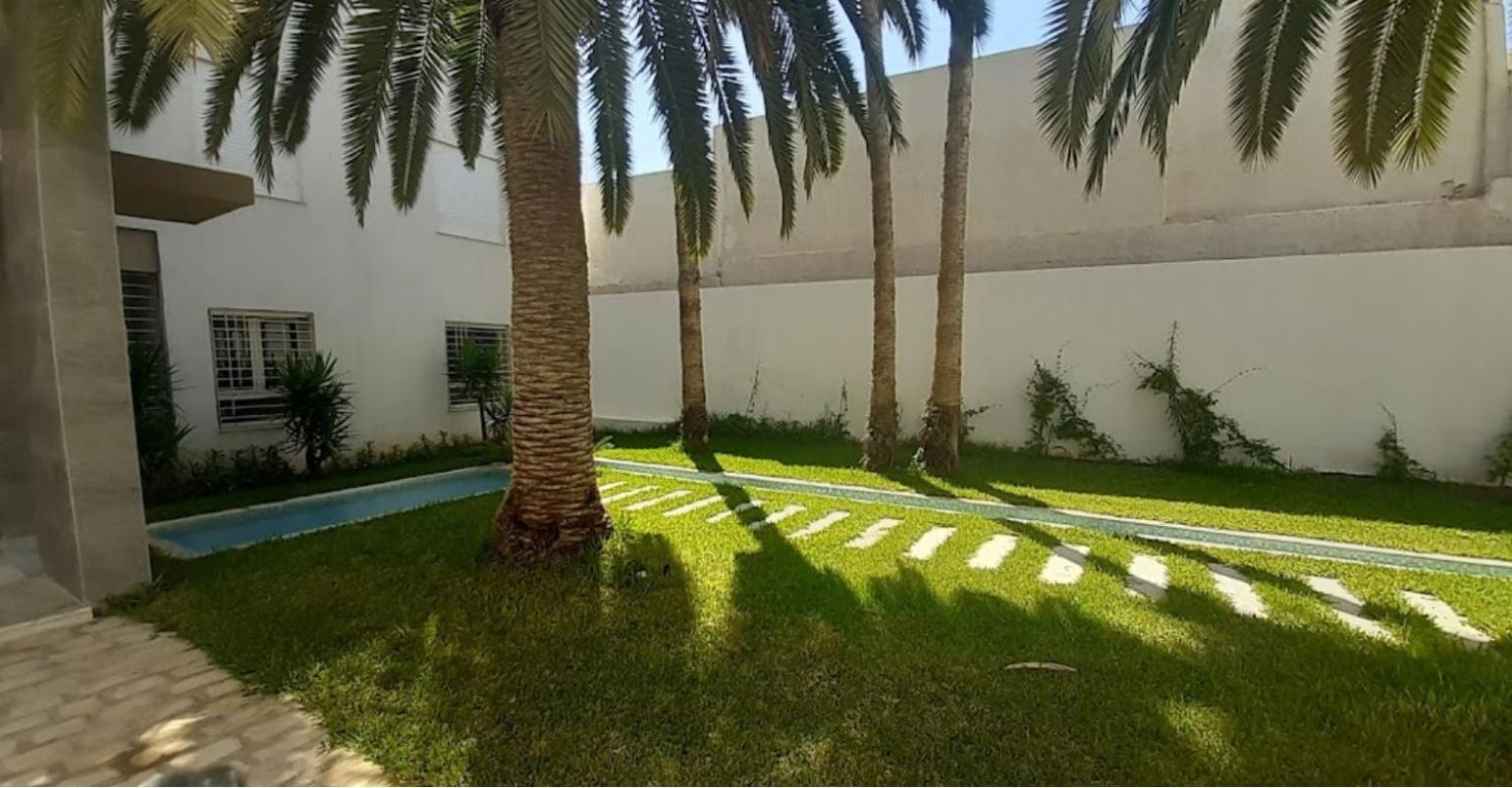 Apartment Cozy 2 Bedroom In Sud,